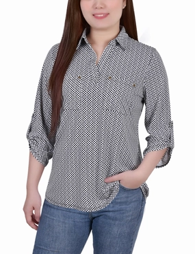 Lightweight insulation 3/4 Roll Tab Sleeve Studded Y Neck Top