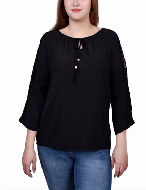 MultiPanelConstruction 3/4 Sleeve Crochet Detail Blouse