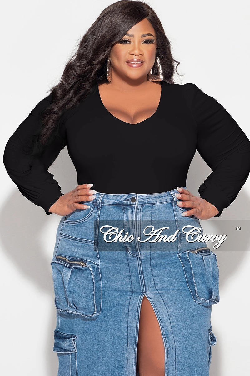 Anti Pilling Treatment Final Sale Plus Size V Neck Bodysuit in Black