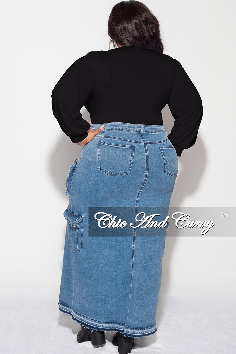 Metallic accents Flexible Waistband Final Sale Plus Size V Neck Bodysuit in Black