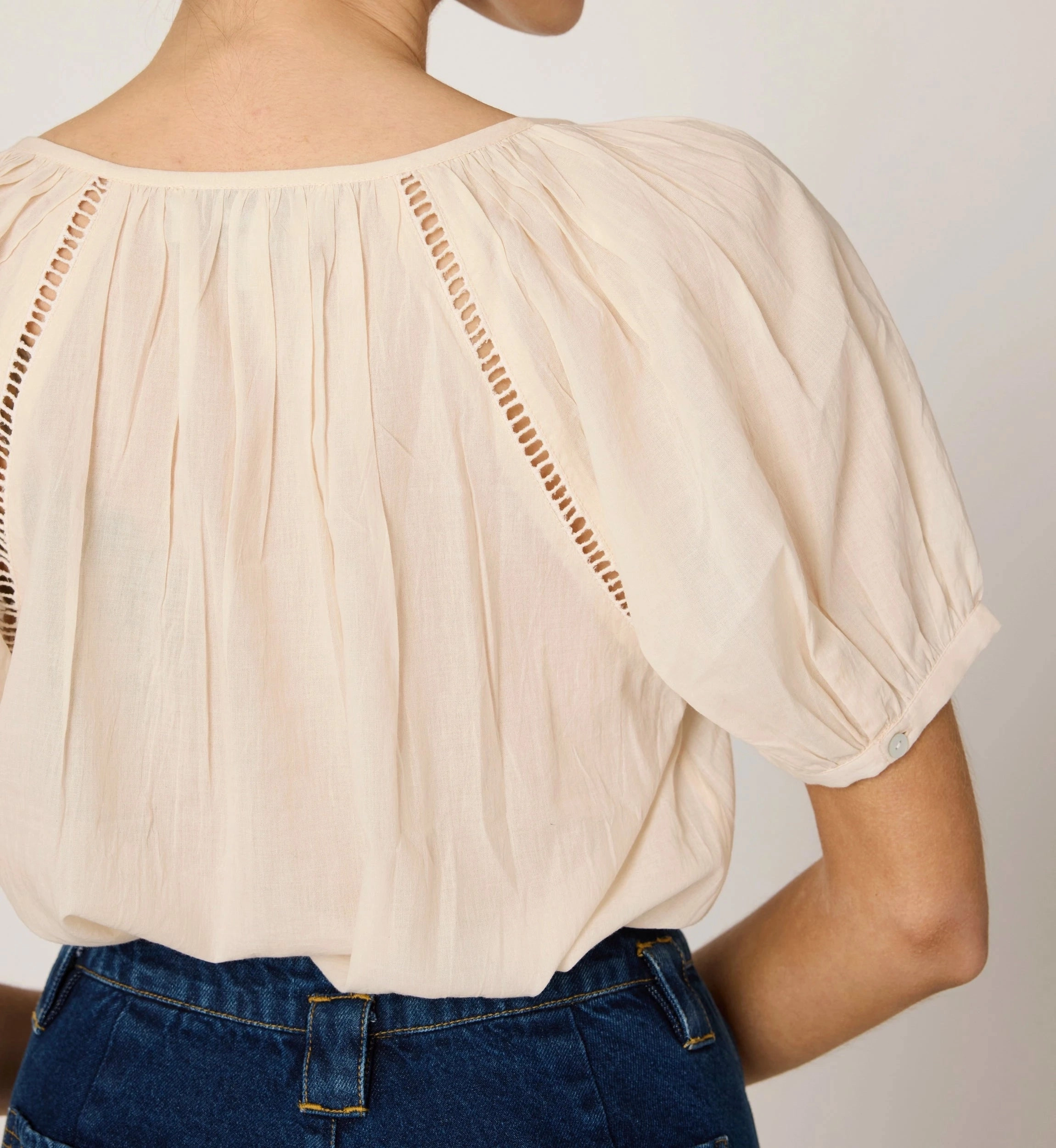 Minimalist Aesthetic Adeline Blouse | Ivory