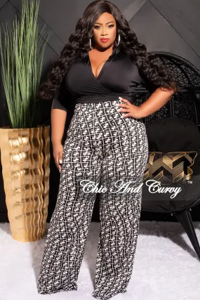 Final Sale Plus Size 2pc Long Sleeve Faux Wrap Collar Black Crop Tie Top and Pants in Black & White Maze Print Effortless Style