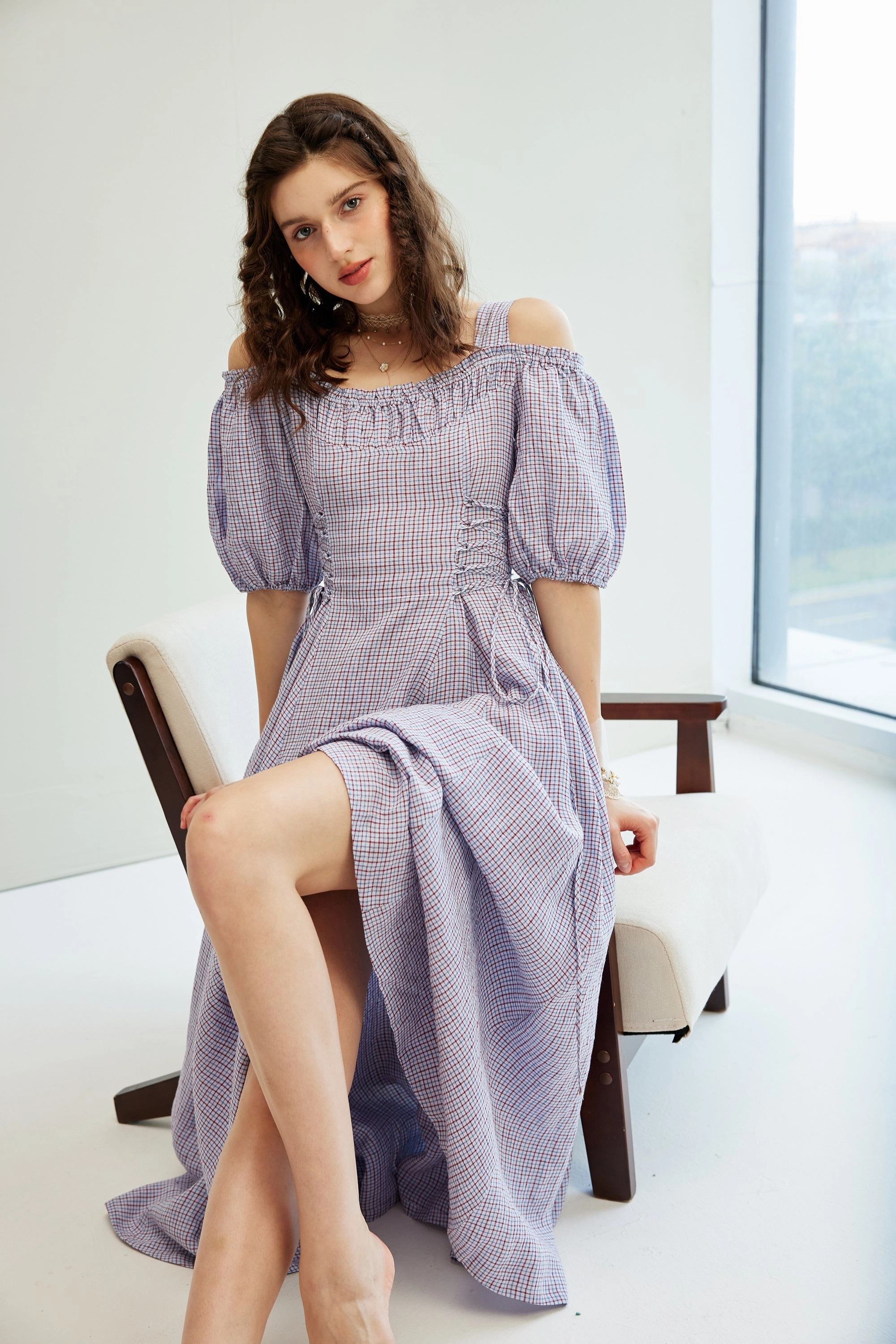 SeamlessPockets Stylish Layers Mia 19 | halter linen dress with puff sleeves