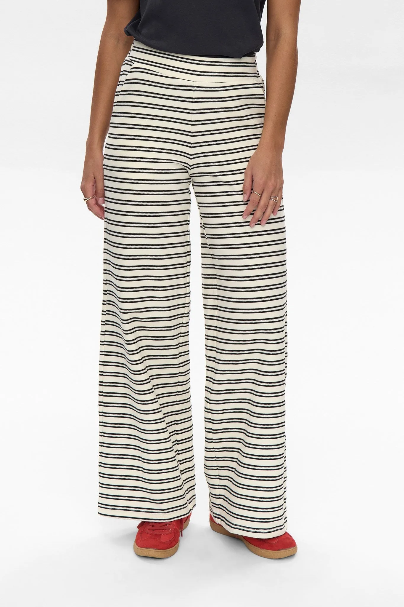 Perfect Silhouette Urban Edge NUMACIE PANTS - Cloud Dancer