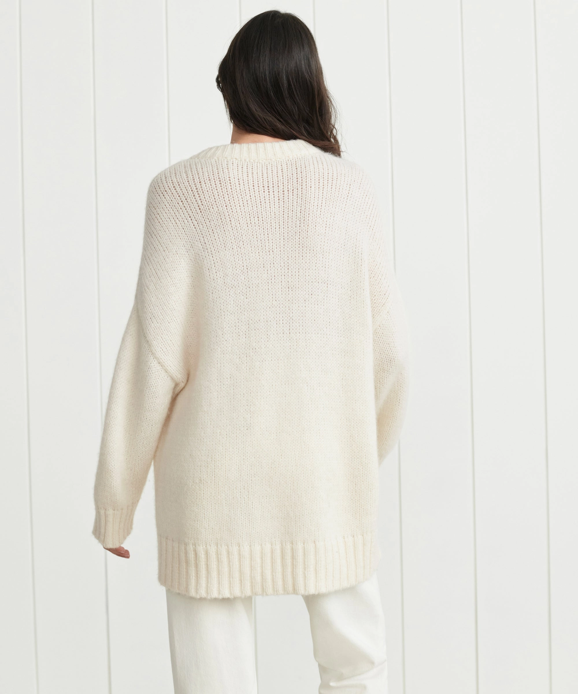 Breathable Ventilation Buttonless Closure Alpaca Cocoon Crewneck