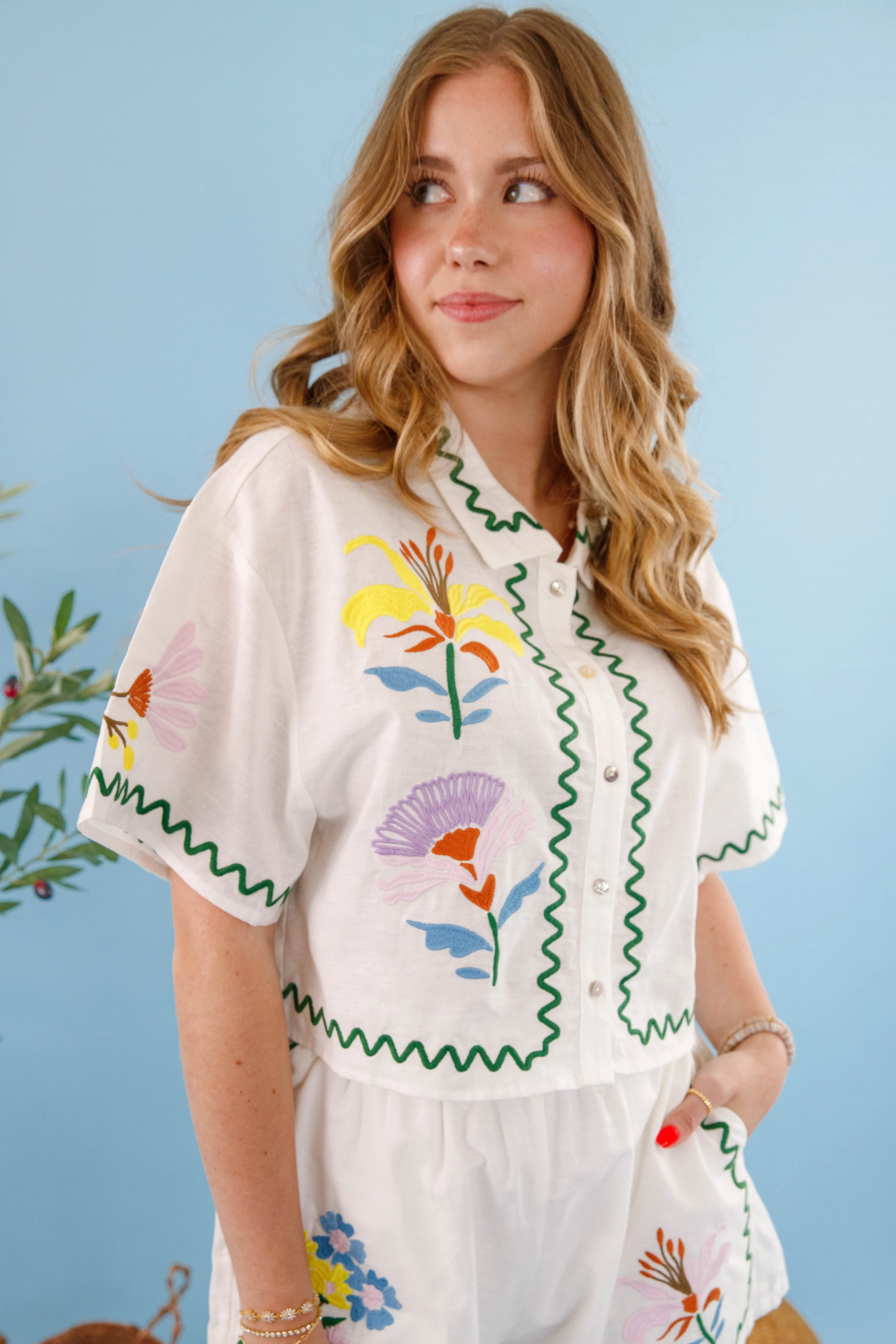 MultiFunctional Pocket Placement Summer Revival Button Down Top