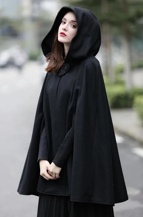 Unisex Fit All-Day Use The New Yorker | Hooded Cashmere Cape