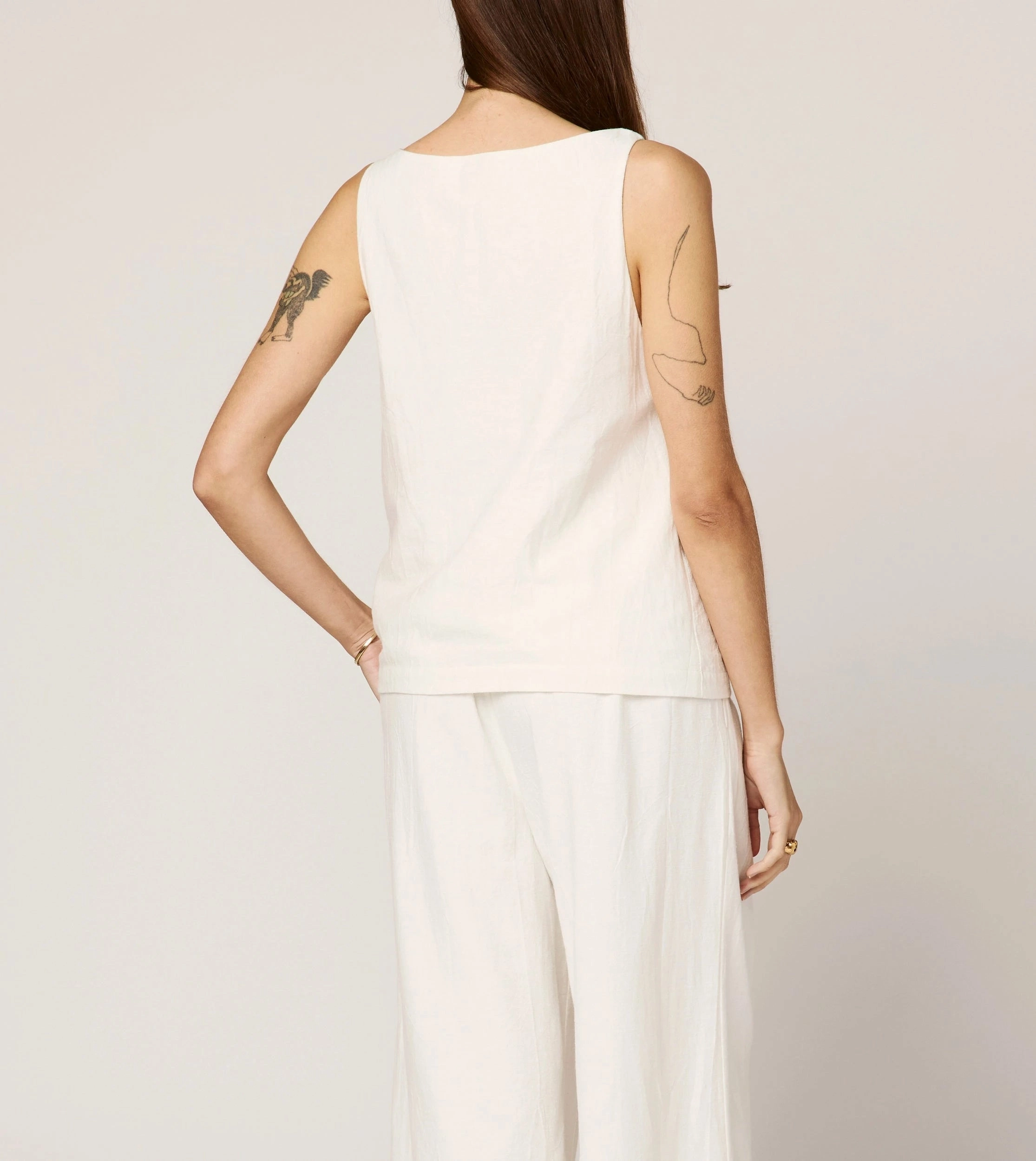 NoTagLabel Versatile Layering Ambesia Tank | Ivory
