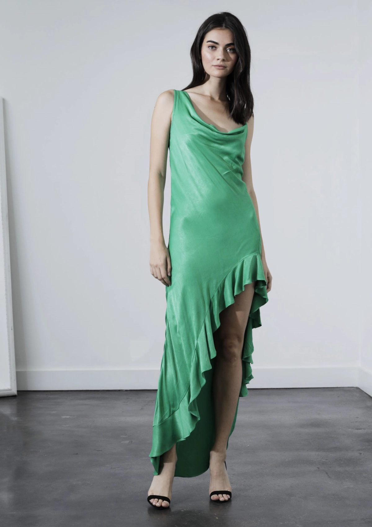 Minimal Mood Smooth Wear Azelea Midi Dress - Kelly Green