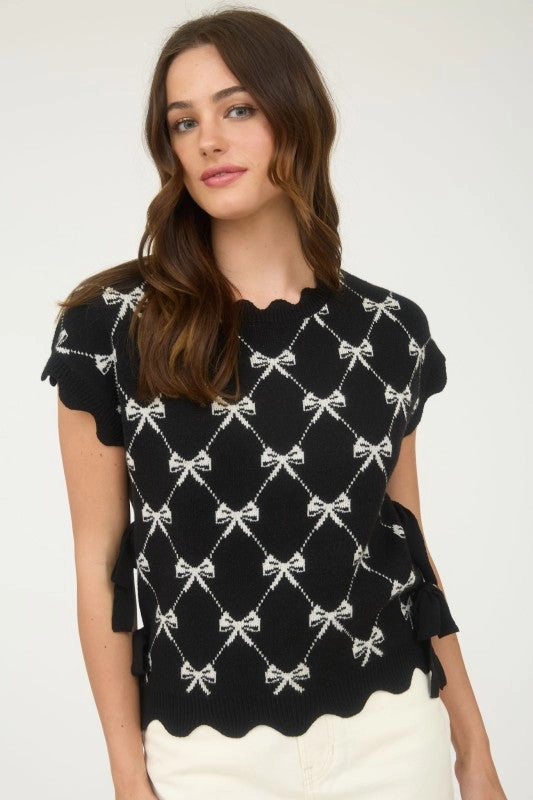 Becky Bow Pattern Short Sleeve Side Tie Knit Pullover CroppedLength