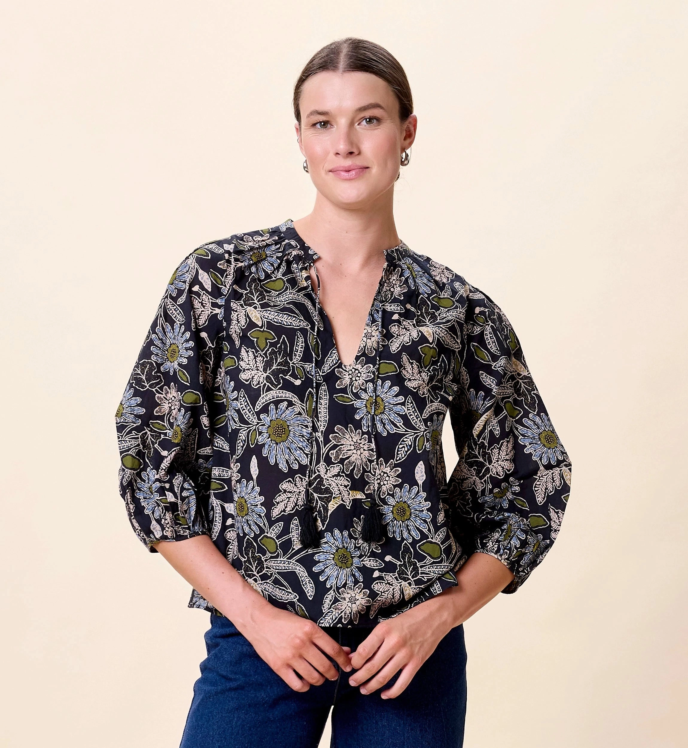 Anti Odor Finish Comfort Cushion Neckline Belle Blouse | Dark Magnolia