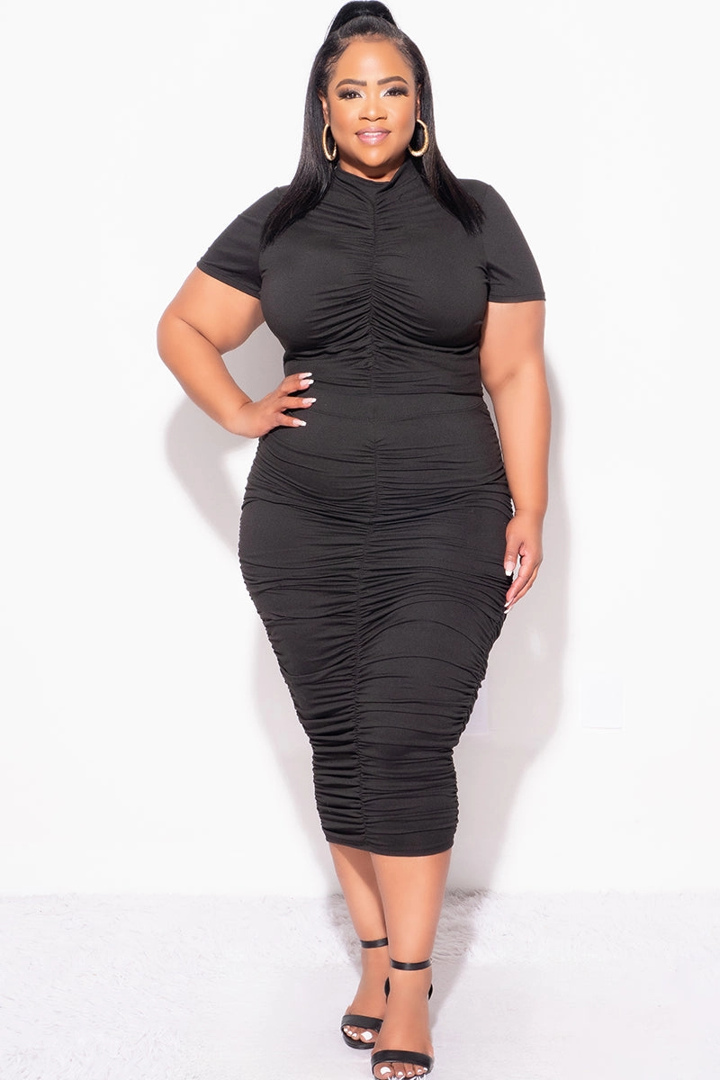 Final Sale Plus Size 2pc Set Ruched Crop Top & Skirt in Black Adjustable loop Sport Performance Design