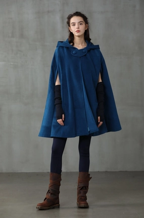 WrinkleResistant Finish The New Yorker | Hooded Cashmere Cape