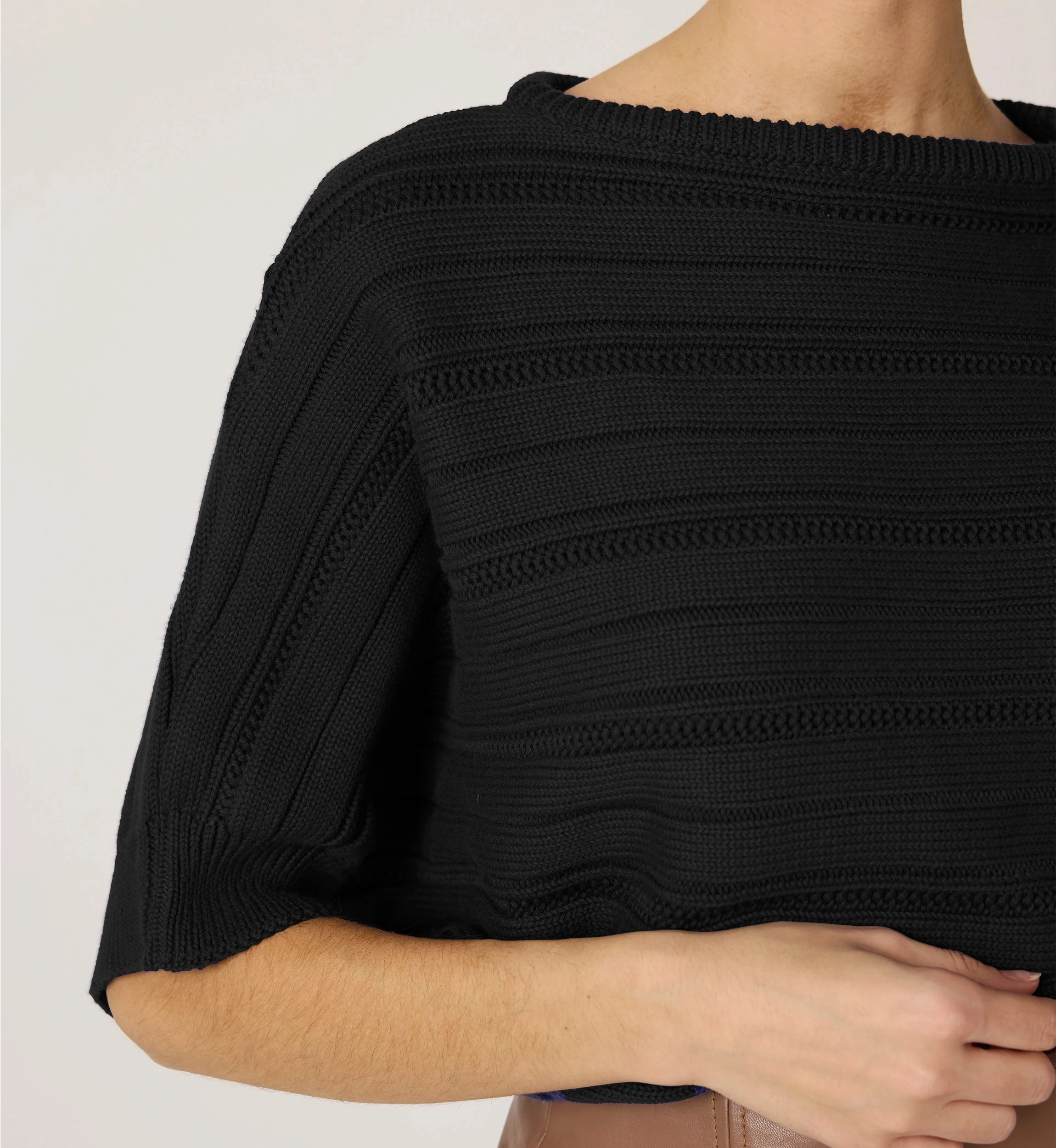 Caro Sweater | Black HighNeckline