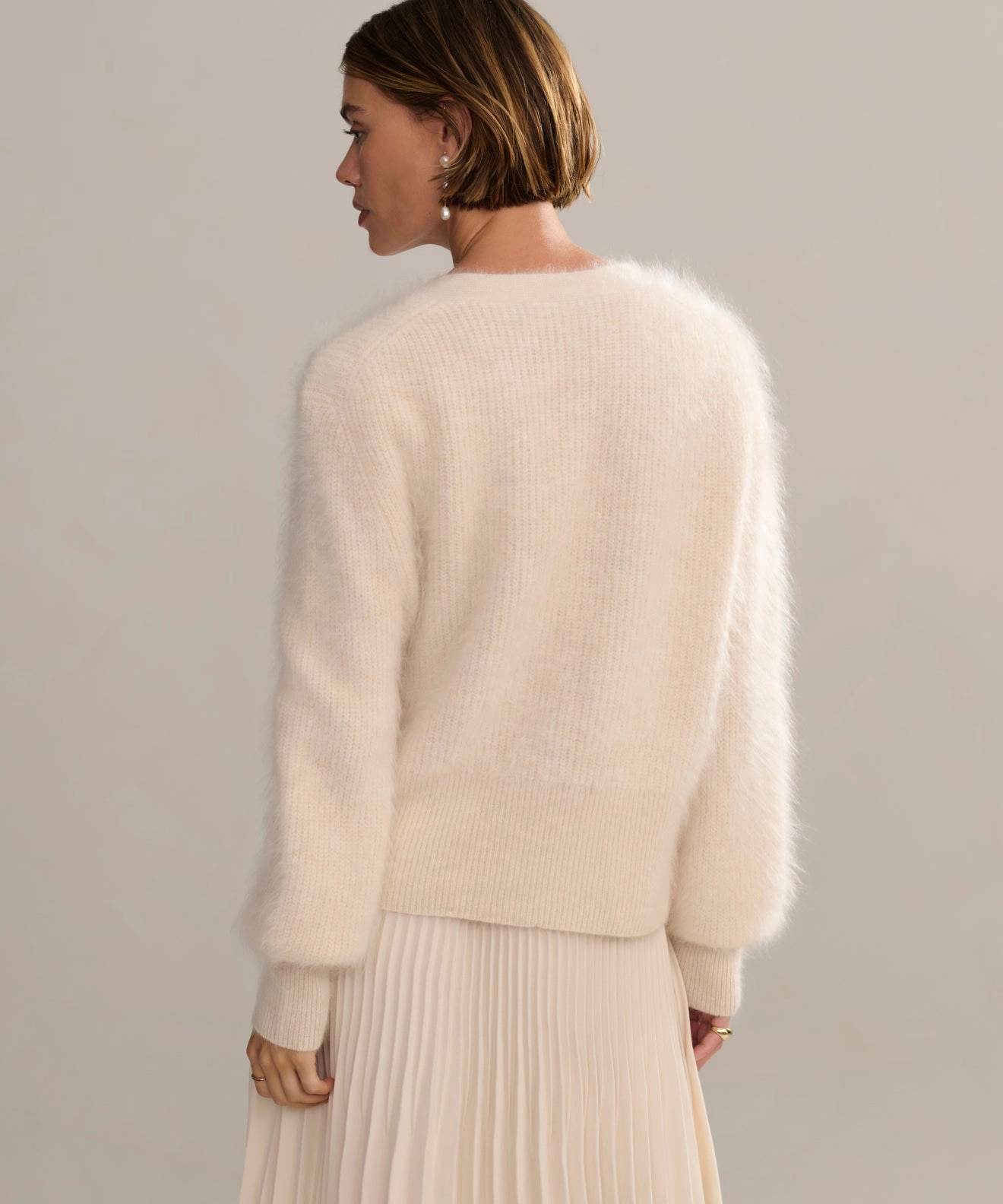 Cashmere Peyton Cardigan Cozy Classic Ribbed Collar Detail