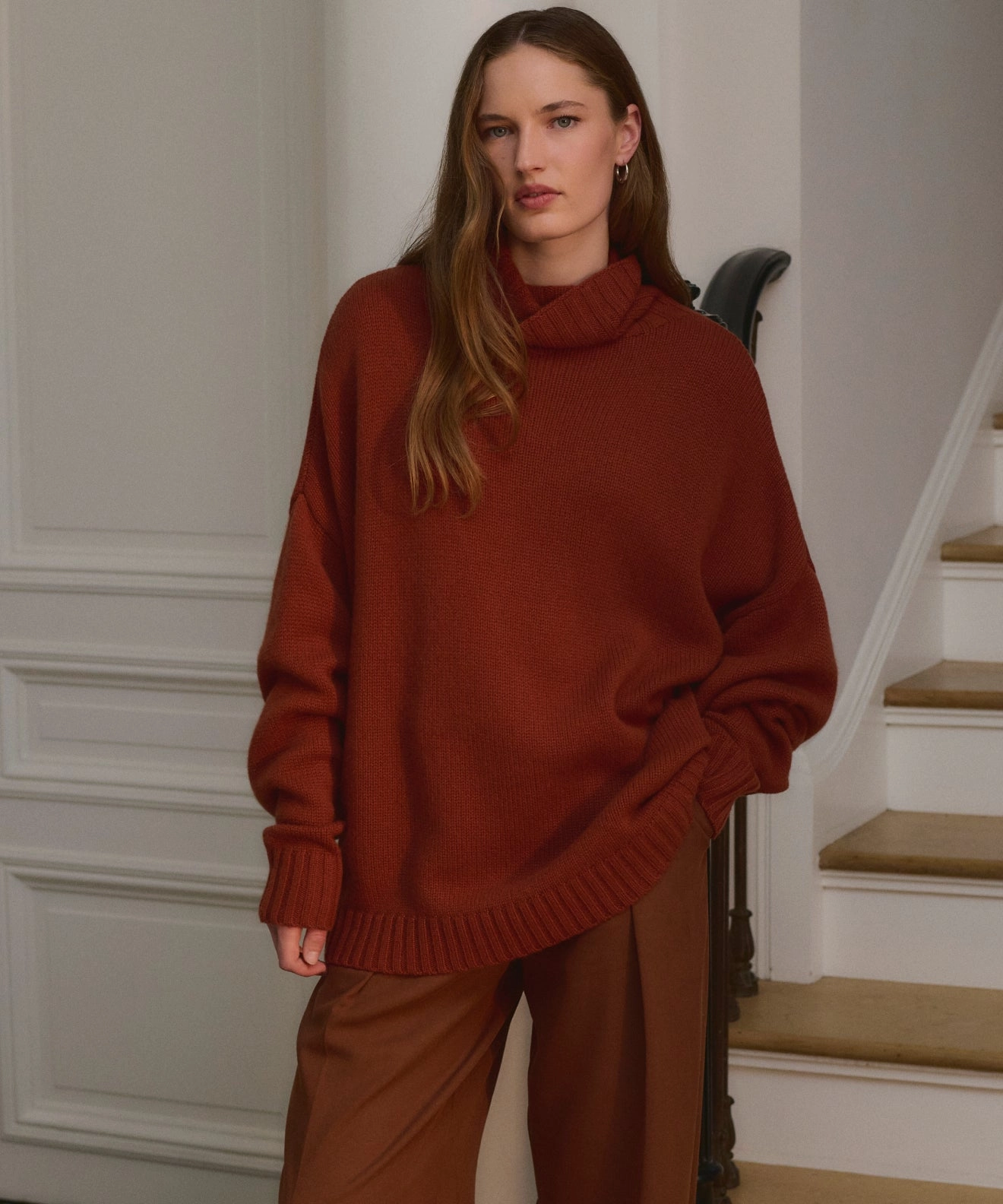 Cozy Texture Cashmere Porter Turtleneck