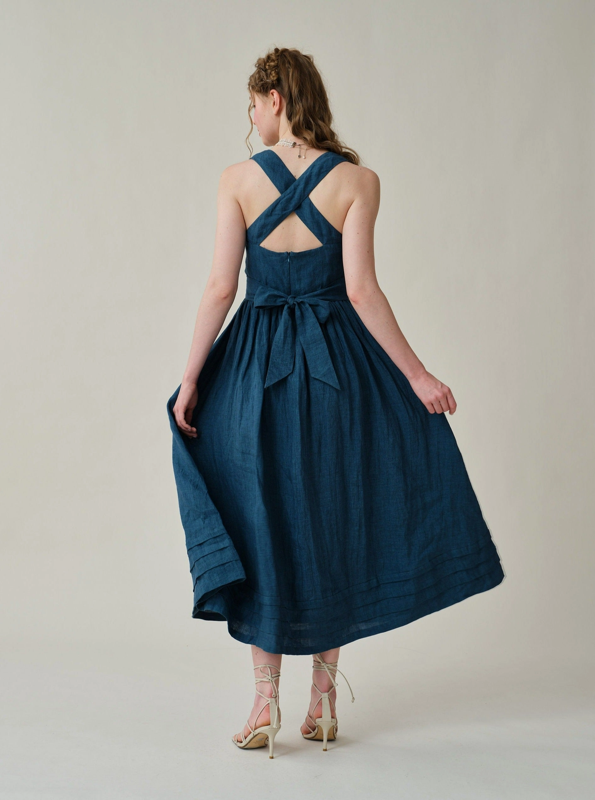 Low Profile Waistband Vetiver 23 | cross back linen dress