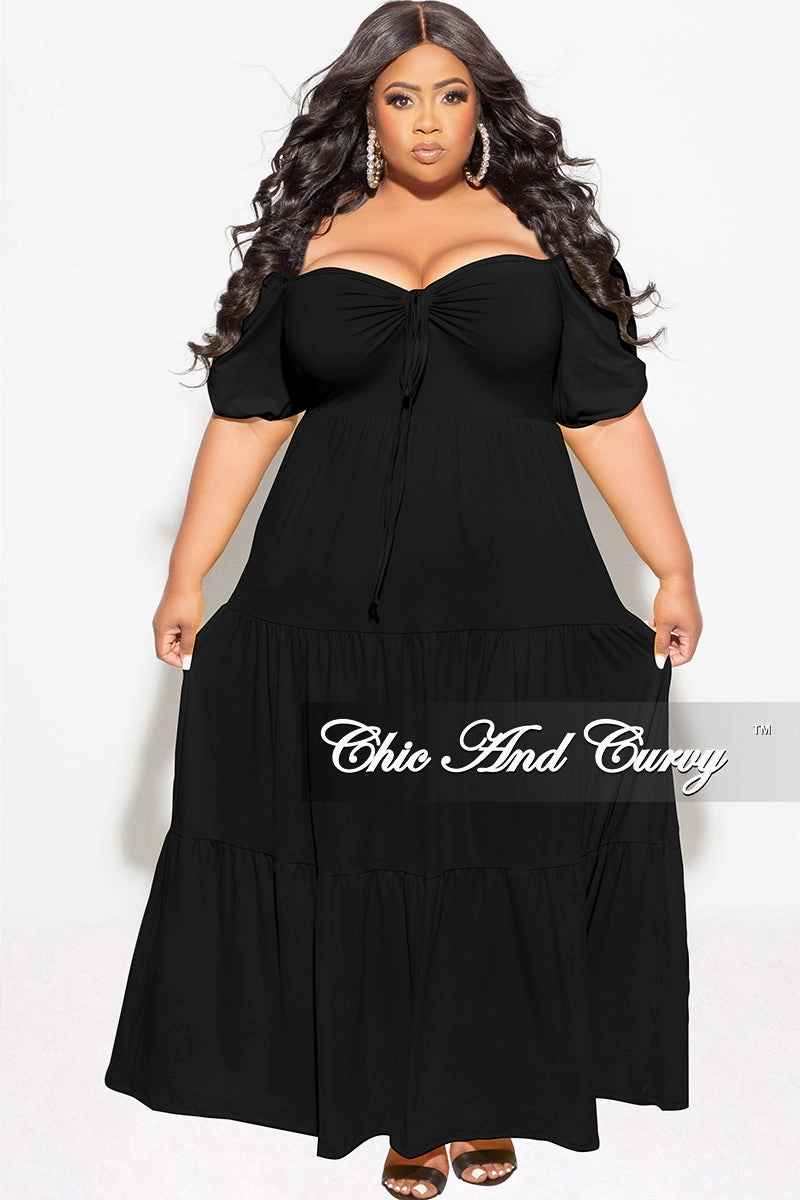 Back pockets Final Sale Plus Size Short Sleeve Tiered Maxi Dress in Black