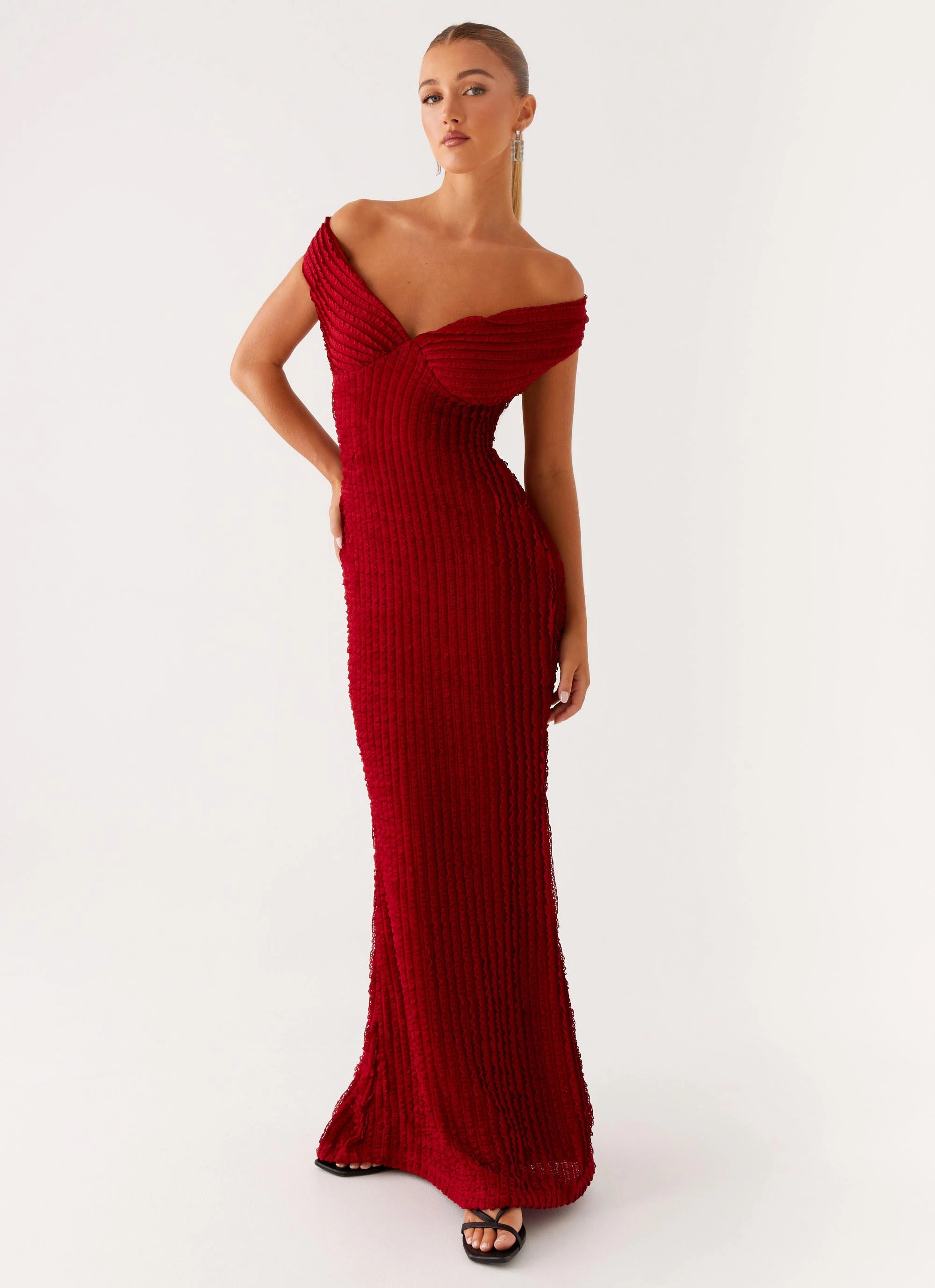 Lace-Sleeve Tear-resistant Chantelle Maxi Dress - Red