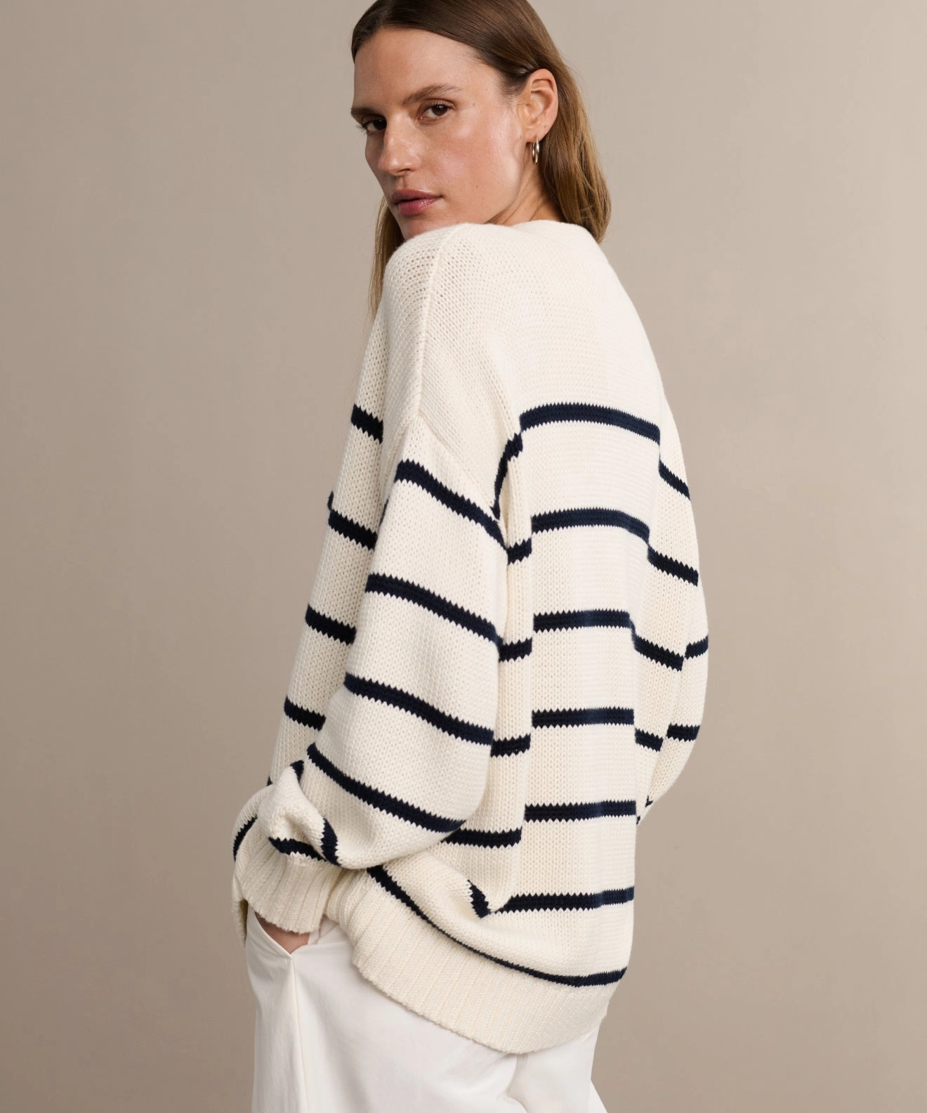 Anti Pilling Finish AirflowOptimized Pattern Chloe Cardigan