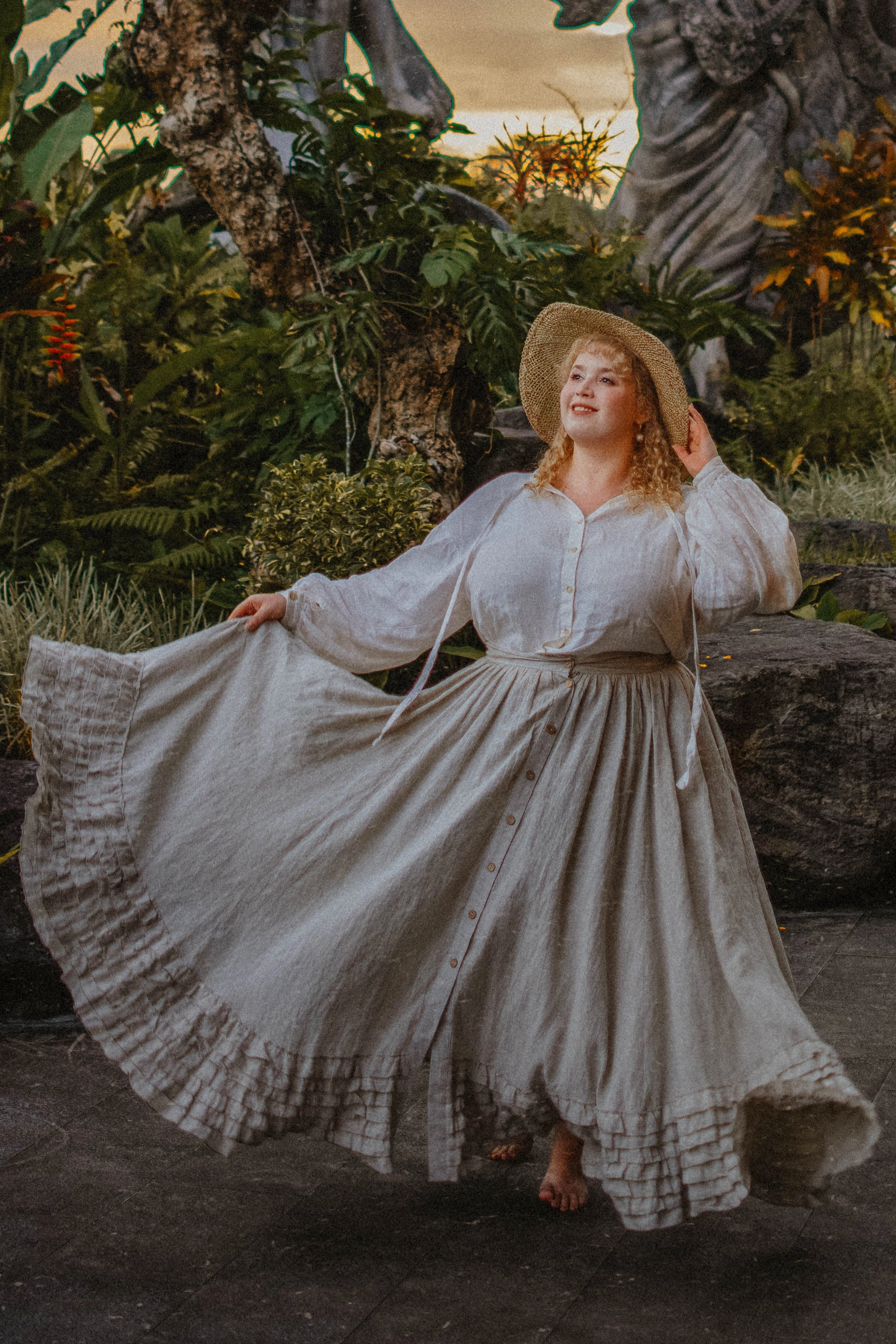 Dorothy 27 | Ruffled maxi linen skirt Reinforced Neckline Stitching
