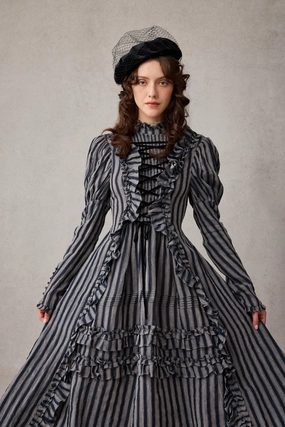 No Pinch Elizabeth 15 | Victorian Linen Dress