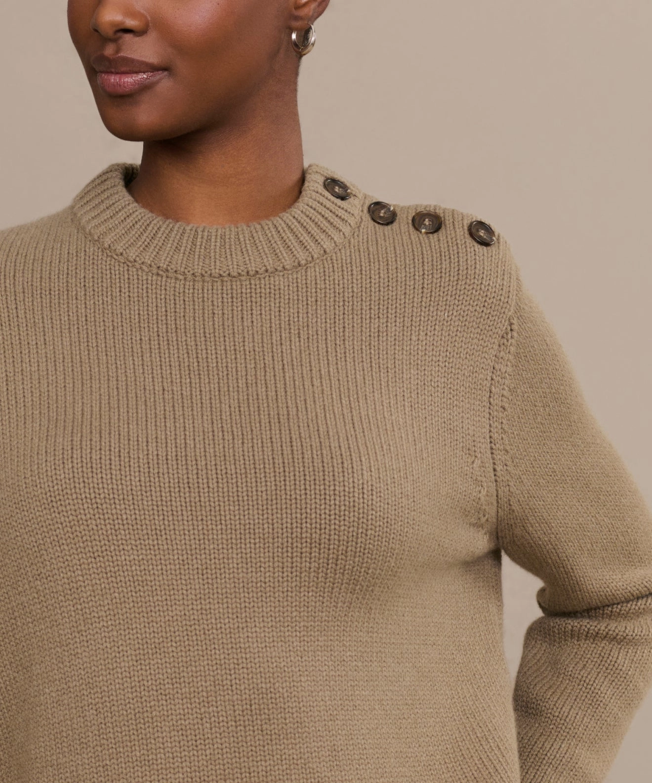 FourWay Stretch Design Grace Crewneck