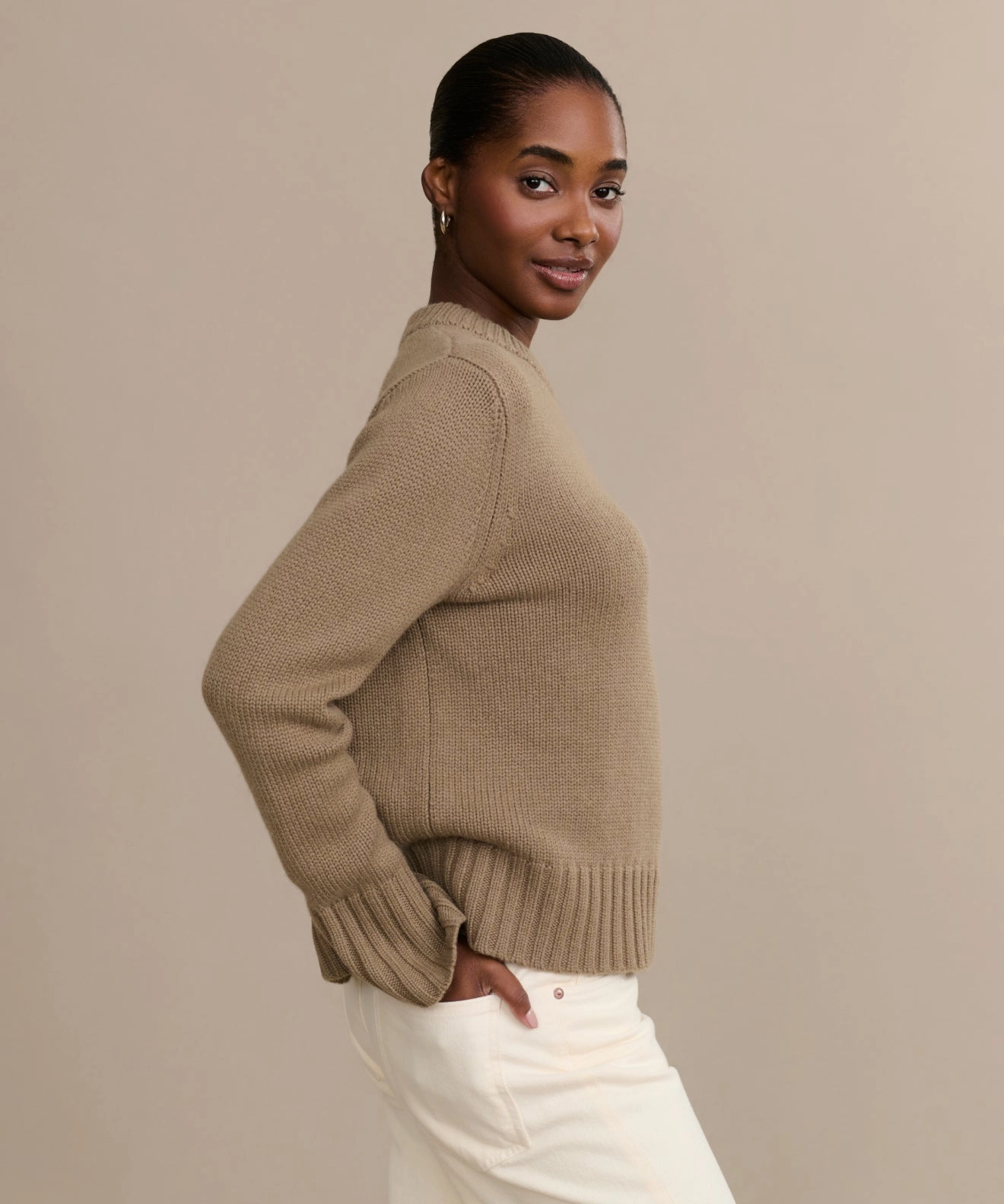Layered Edging Grace Crewneck