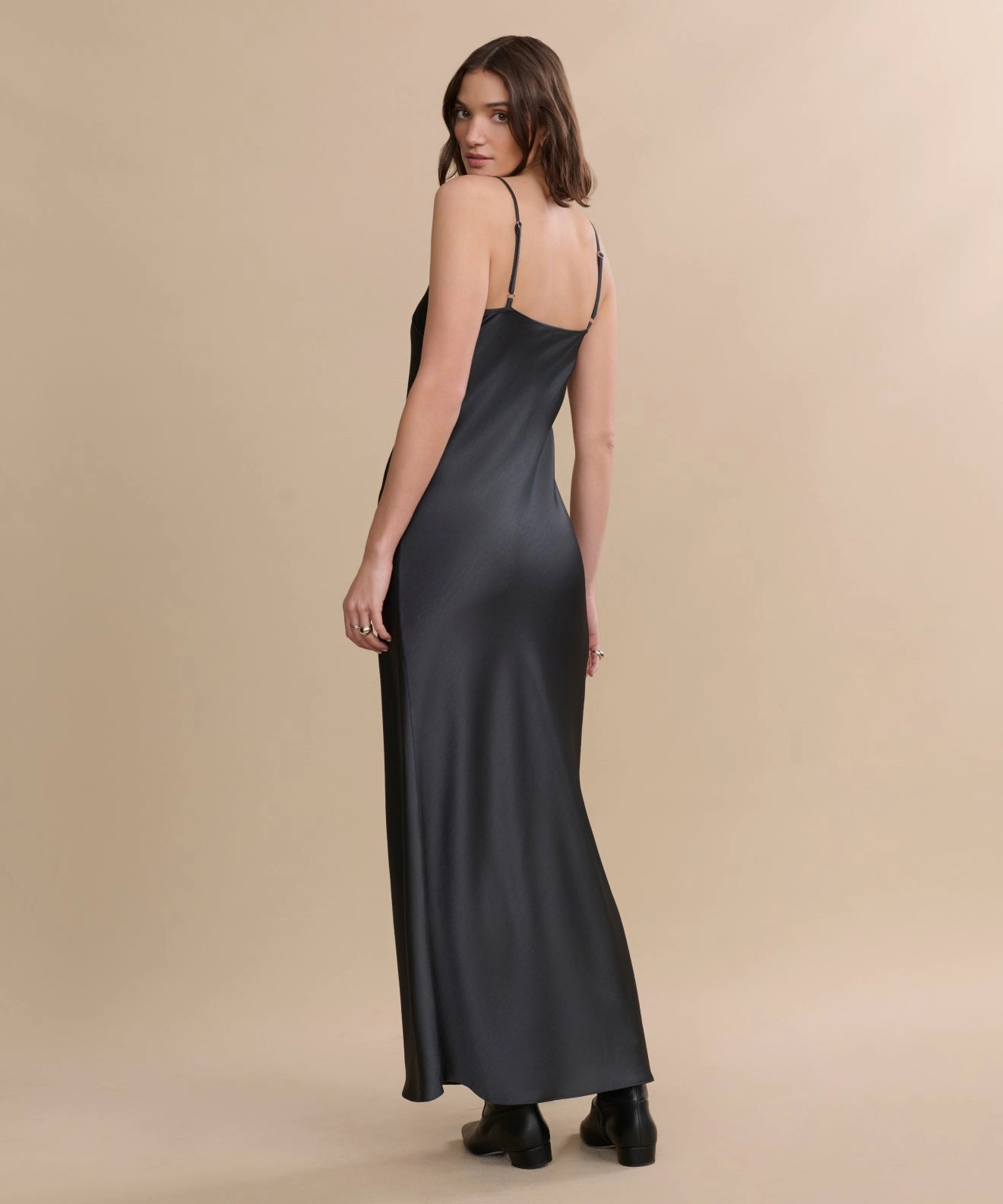 Dual Tones Cozy Style Cleo Slip Dress