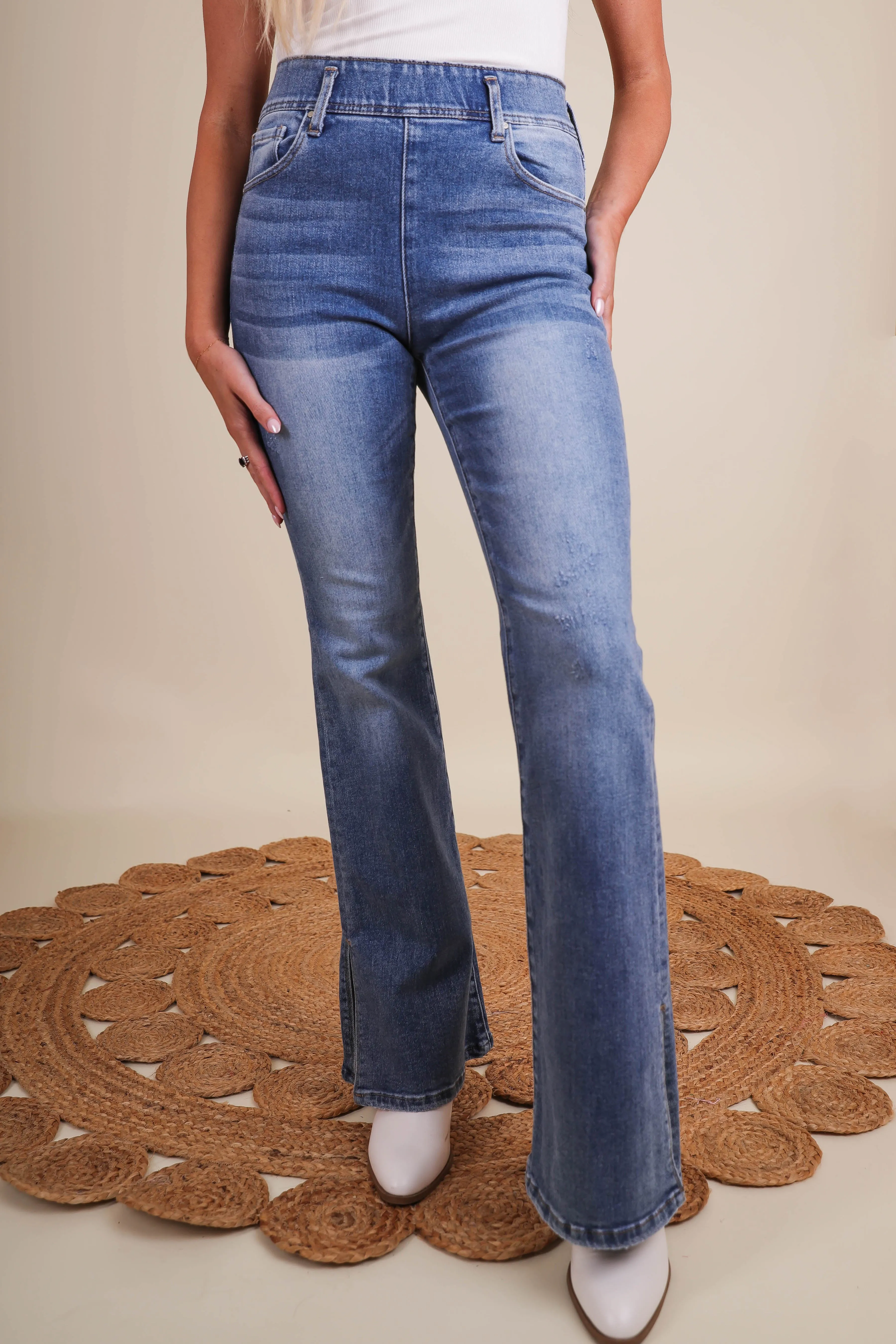 Roaming Wild Flare Denim Street Active slim cut
