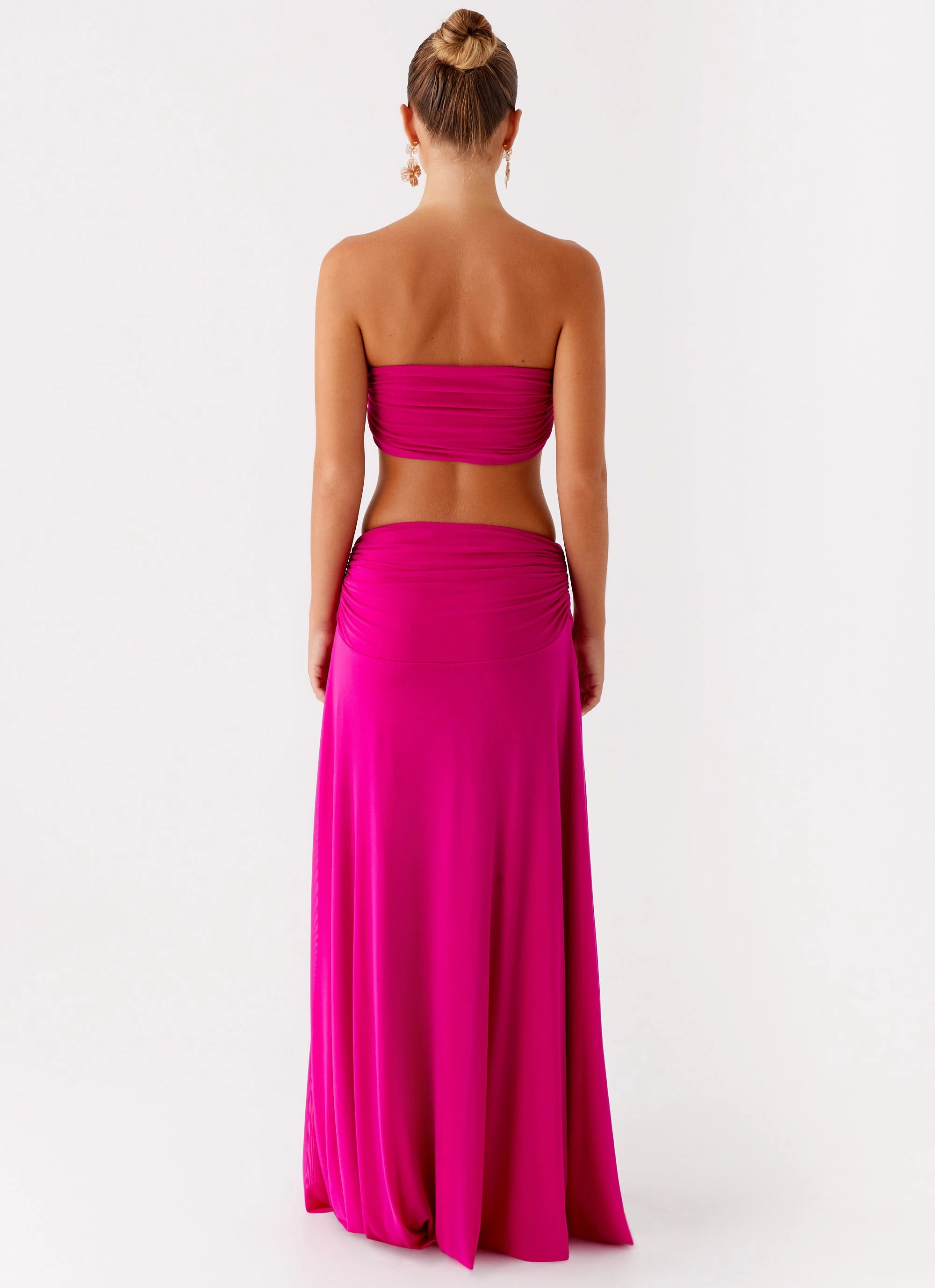 Flattering and Chic ReversibleStyle Carlene Maxi Dress - Fuchsia
