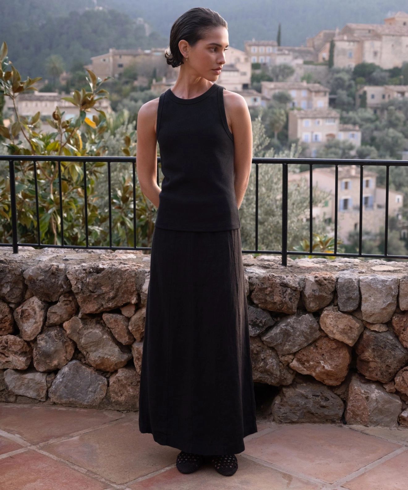 Kinney Skirt Athletic Fit Secure Closures