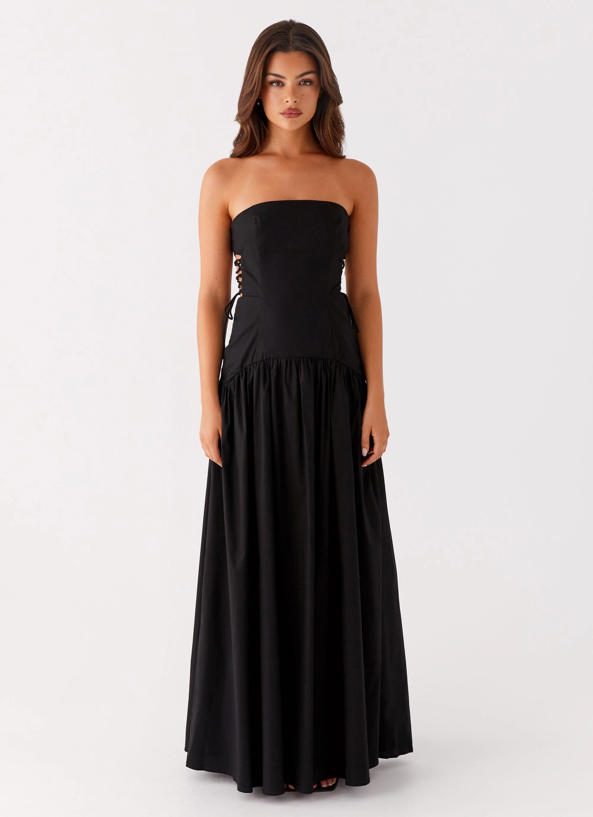 Conagh Maxi Dress - Black Fit Focused Subtle Fit