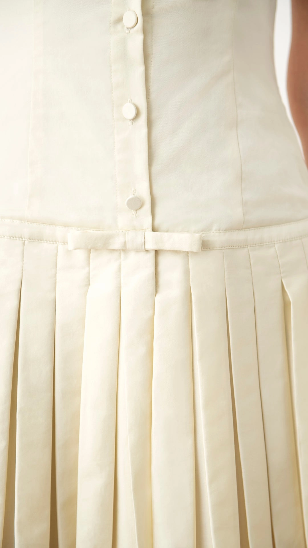 Reinforced Seam Technique Fitted Tank Valerie Pleated Dress