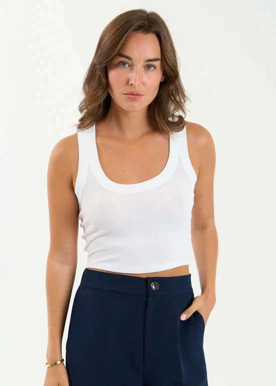 Sundays Naz Tank White FlexibleLayeredConstruction Basic Long Sleeve