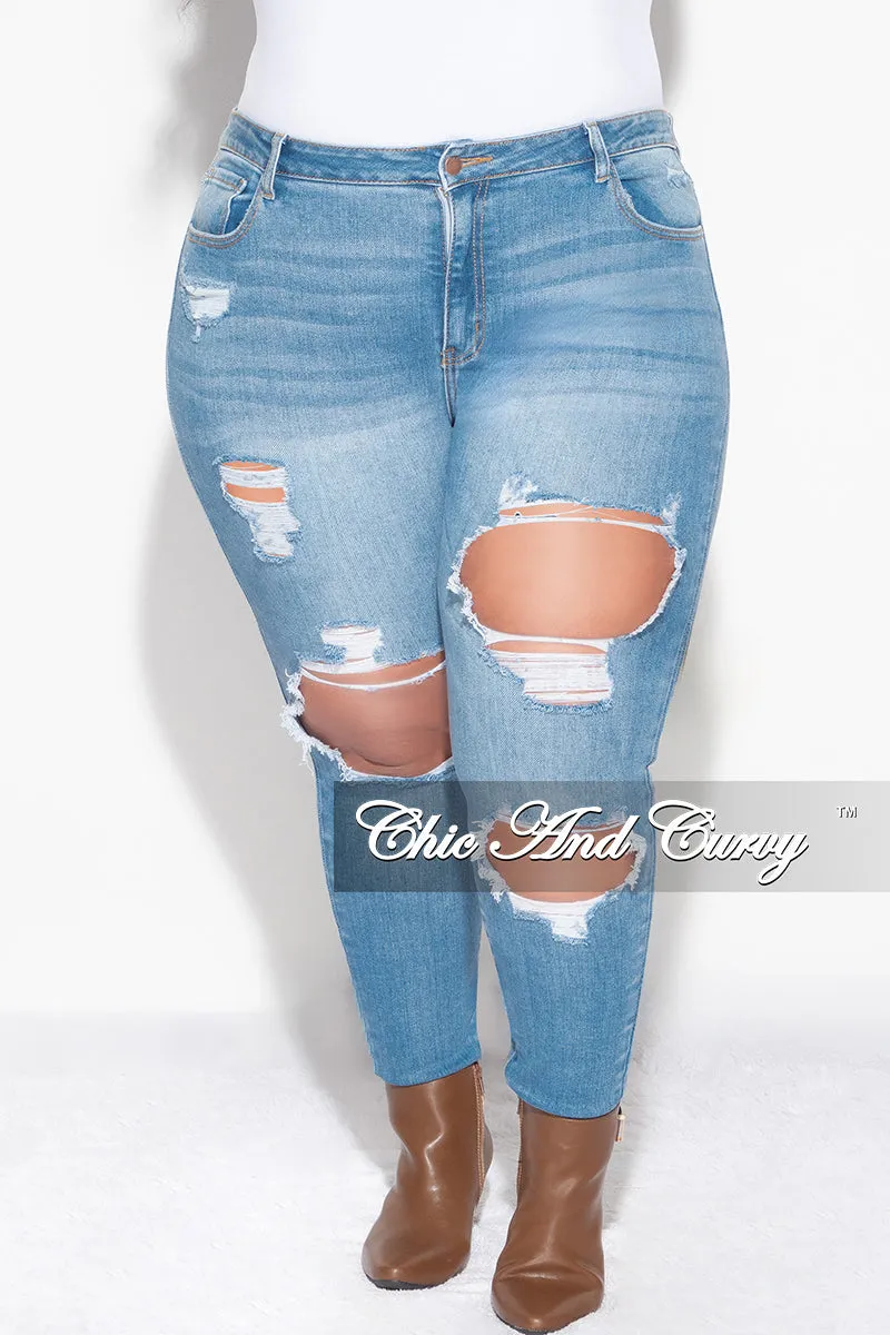 Comfort Stretch StretchMaterial Final Sale Plus Size Distressed Jeans in Denim