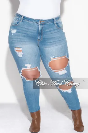 Final Sale Plus Size Distressed Jeans in Denim Movement Fit