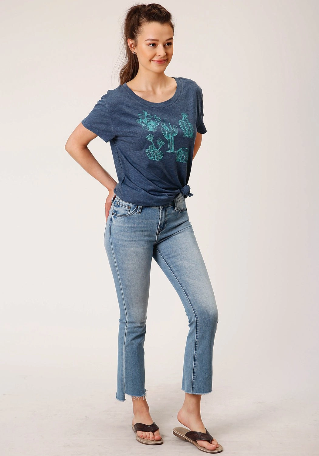 Multi Functional Pockets Textured Finish Roper Womens Cactus Crew Navy Poly/Rayon S/S T-Shirt