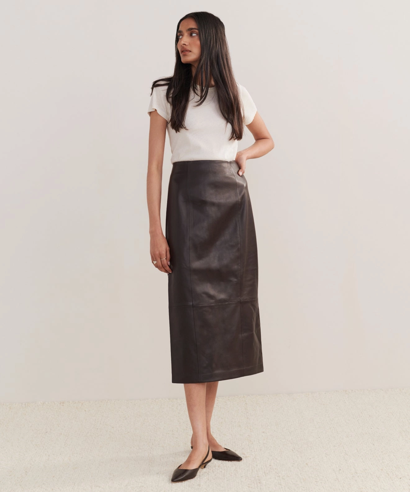 Slim Wear Design Chilly Comfort Leather Sienna Skirt