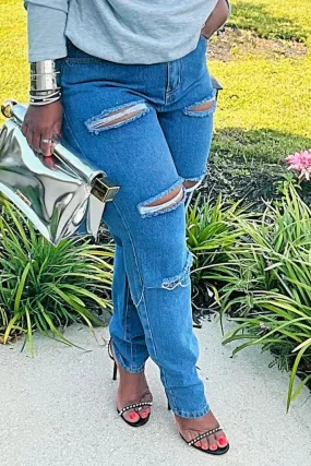 Temperature Regulating Fabric Corie Pretty Good Distressed Mom Jeans- Medium Wash