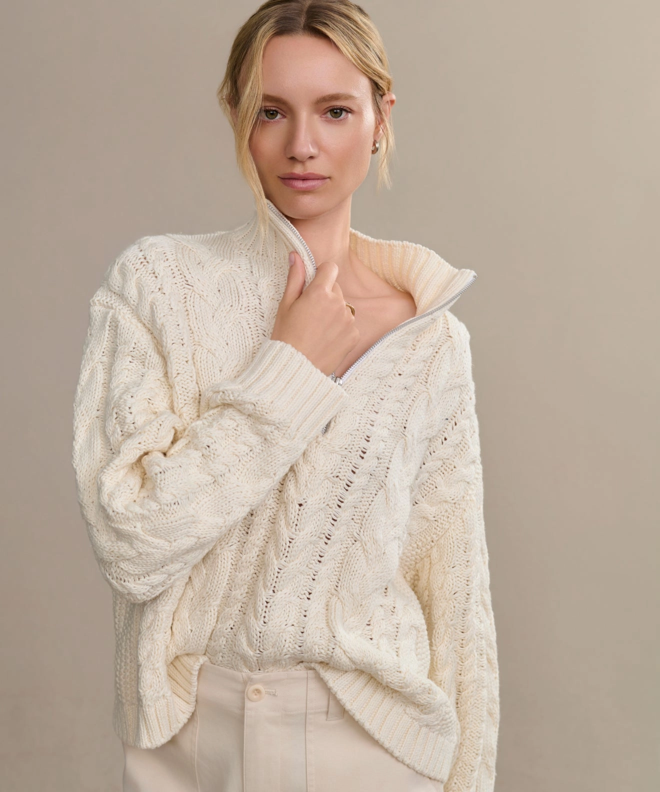 Simple Silhouette City Style Cotton Cable Half Zip