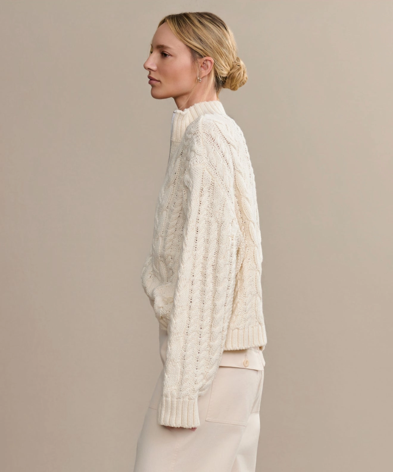 Cotton Cable Half Zip Moisture wicking Temperature control