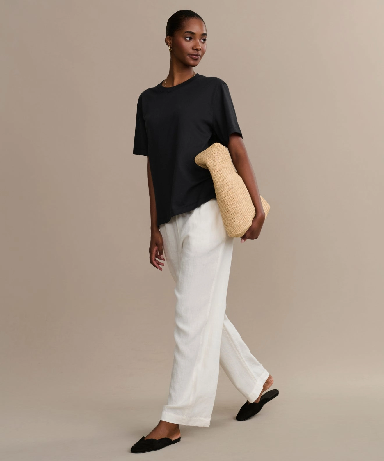 Oversized Fit Unstructured Silhouette Crosby Tee