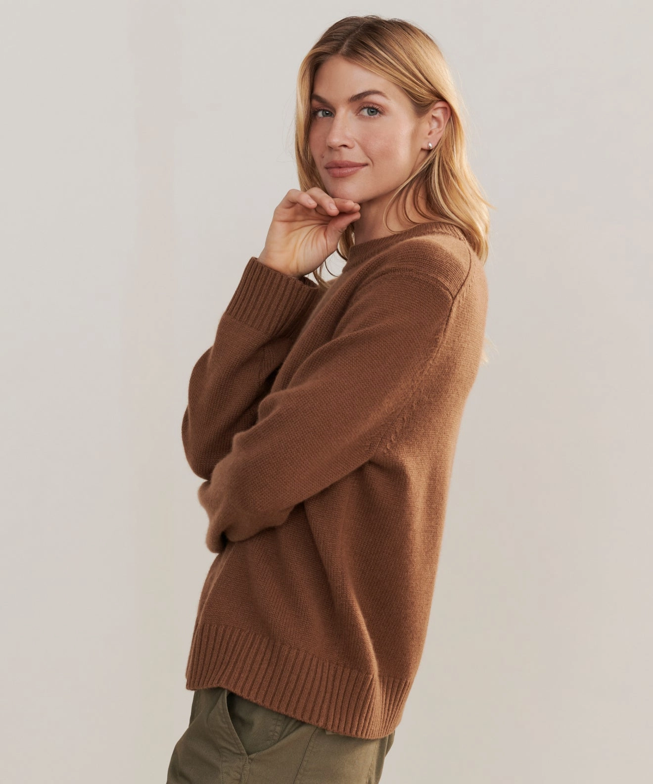 Reinforced Neckline Stitching Cashmere Oversized Crewneck