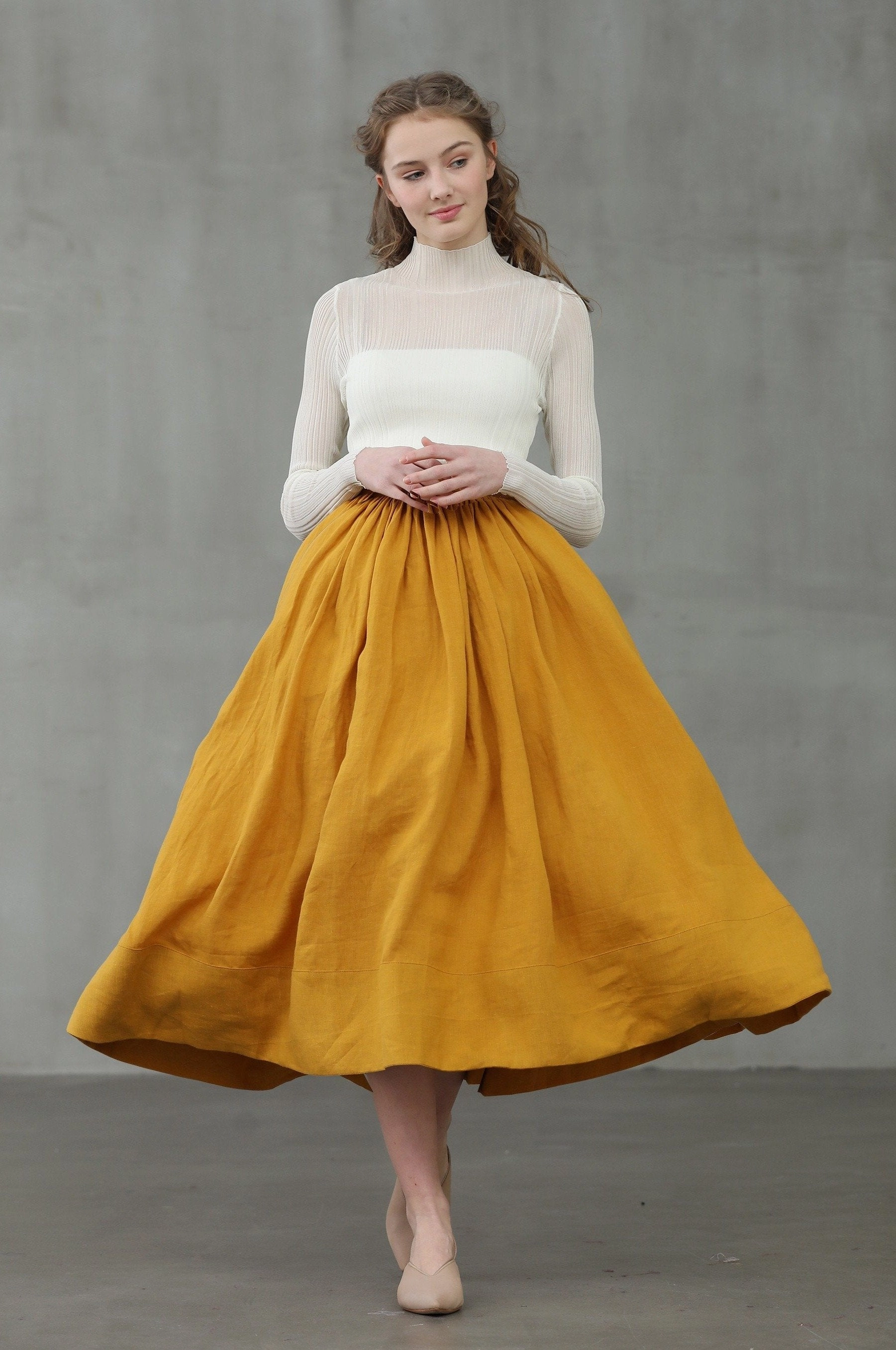 Fit For Travel Daisy 03 | mustard yellow linen skirt
