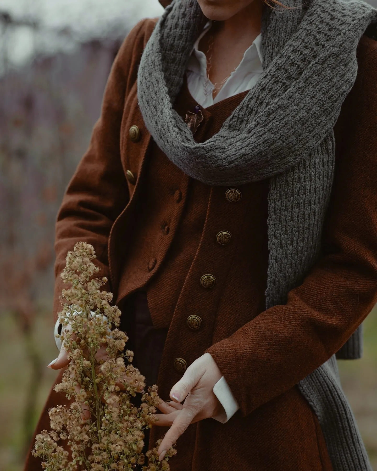 Doreen 15 |Vest-Layered 100% Wool Coat Low Profile Collar Evening Out