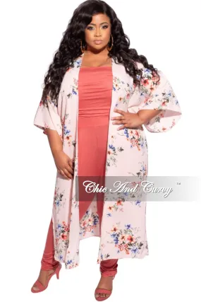 *Final Sale Plus Size 3/4 Sleeve Duster with Light Pink Background and Multicolor Floral Print Warm Fit