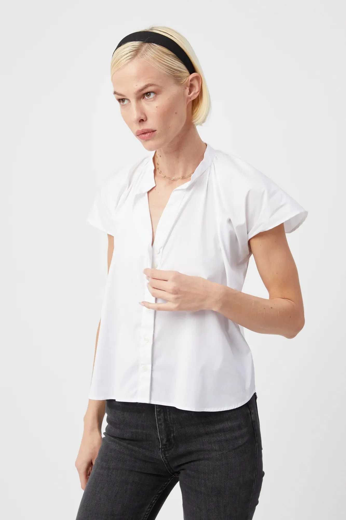 EcoFriendlyMaterial Rubberized grip The Shirt The Flutter Shoulder Short Sleeve Shirt