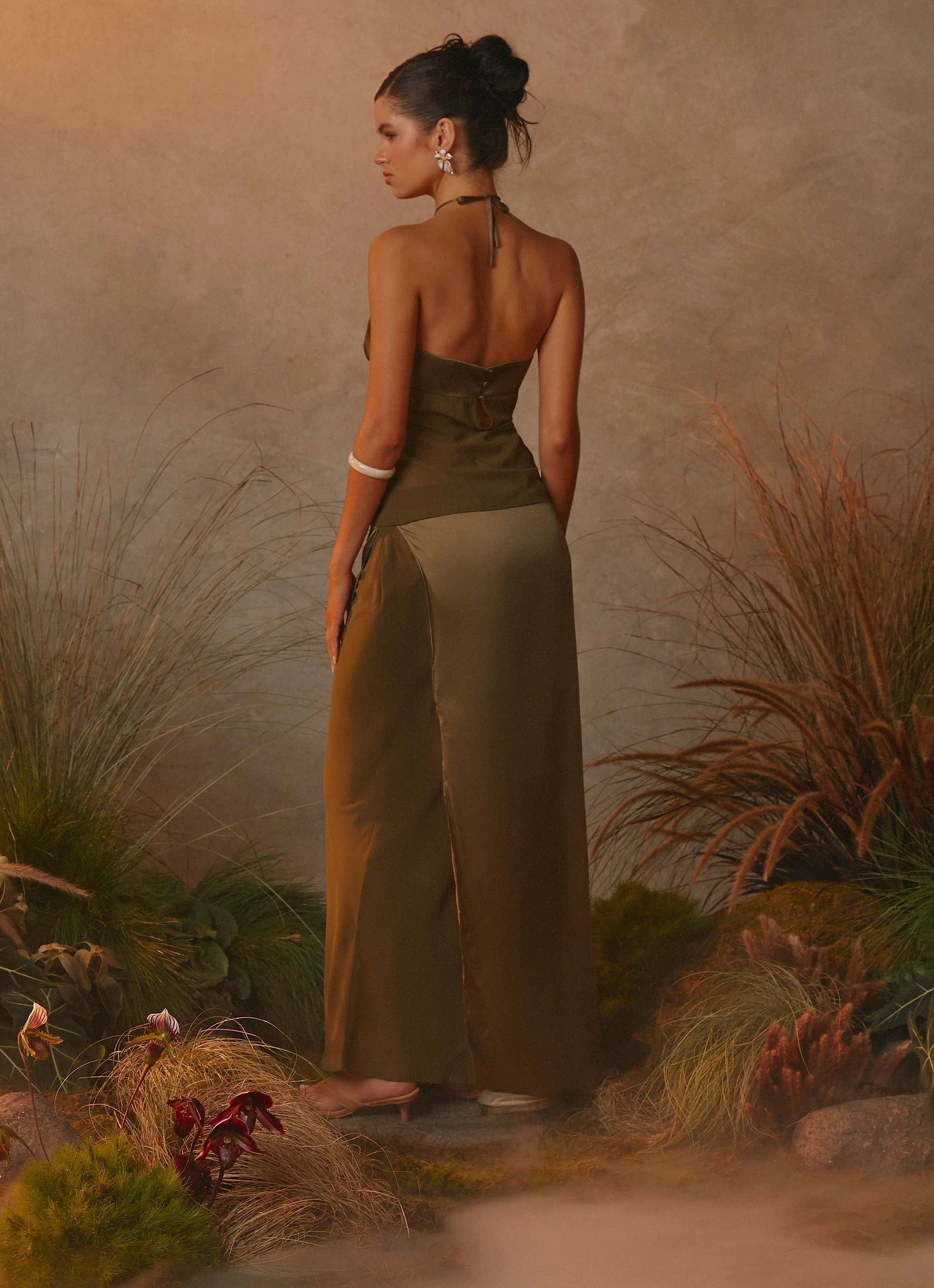 Breathable Stretchable Waist Ellyse Top - Khaki