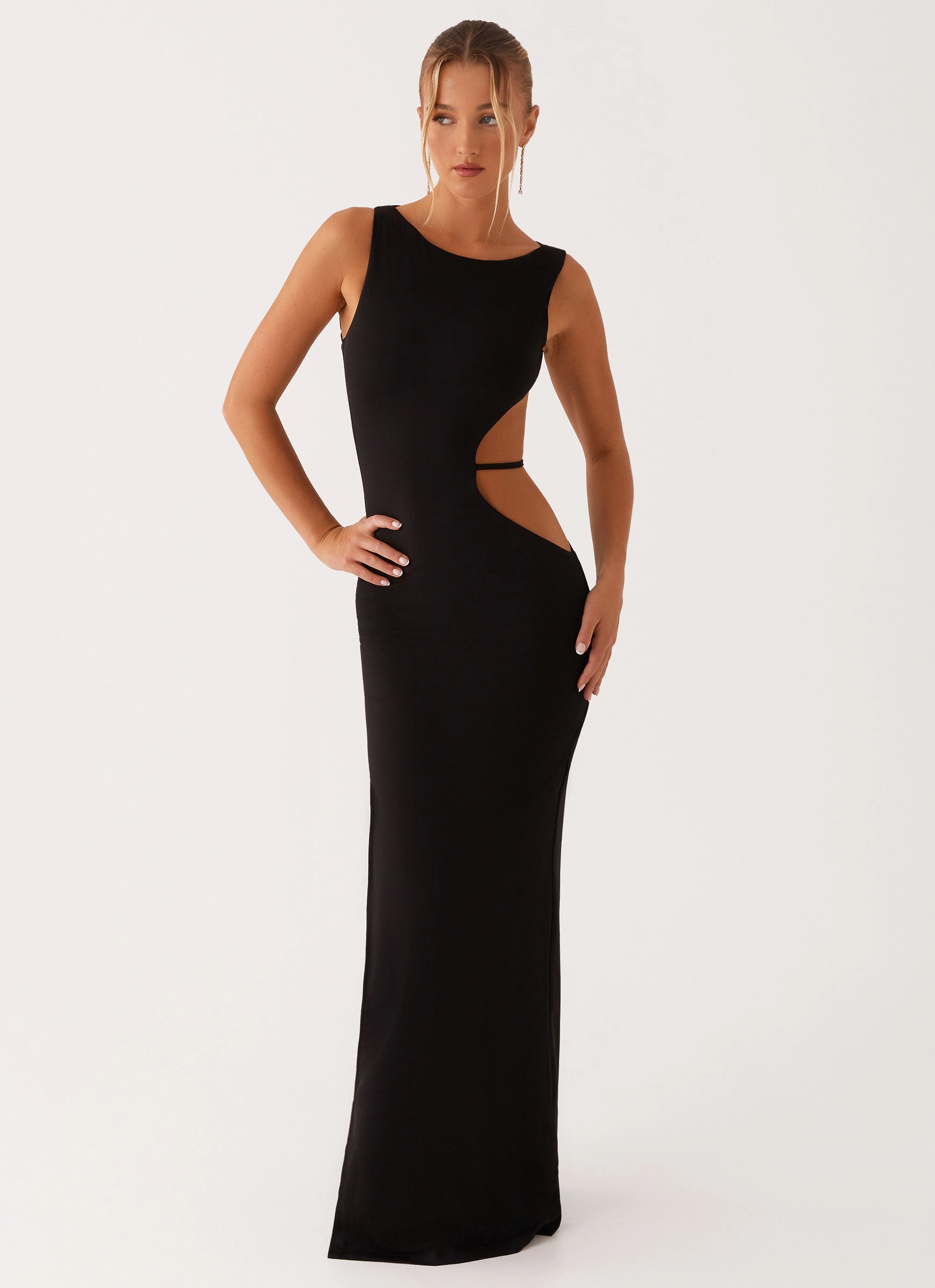 Sutton Maxi Dress - Black Simple Form
